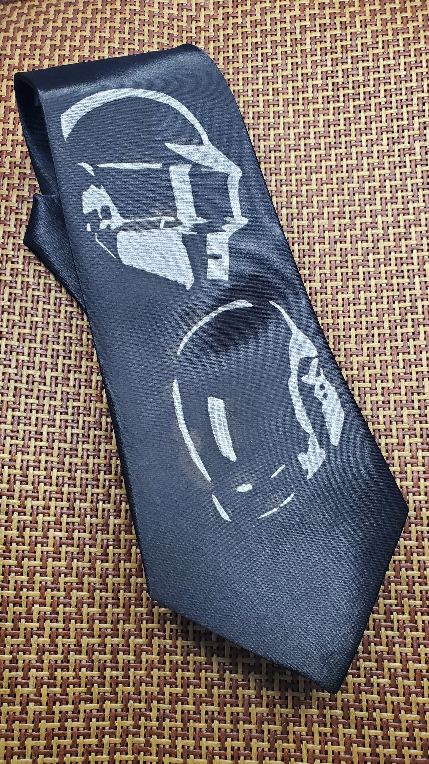 Daft Punk Krawatte aus schwarzem Satin